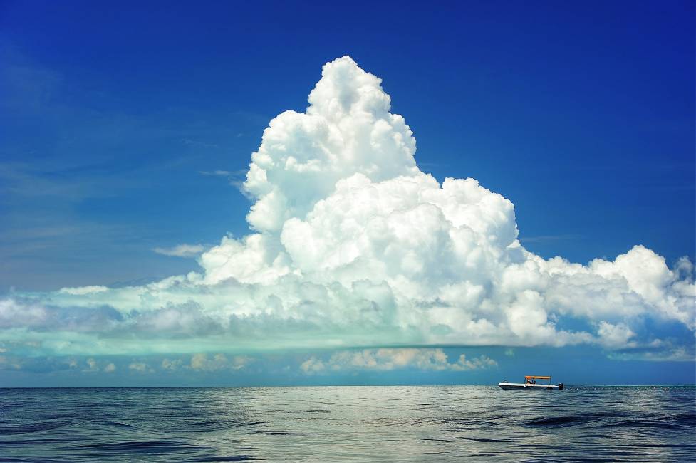 Principios bacicas de meteorologia maritima: tipos de nubes a la hora de navegar