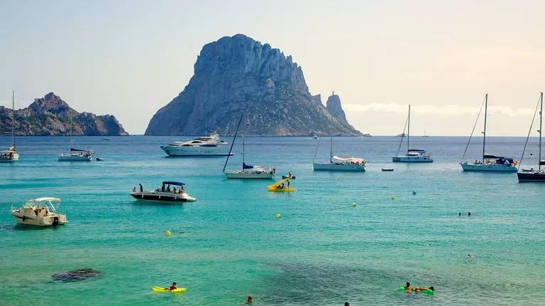 Las mejores playas de las islas Baleares, cala d'Hort