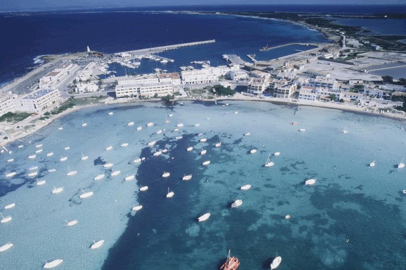 Los pueblos costeros de Formentera