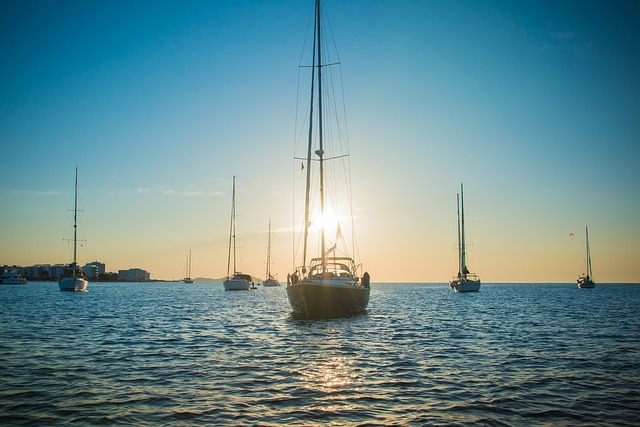 Por qué alquilar un barco en Ibiza ⛵