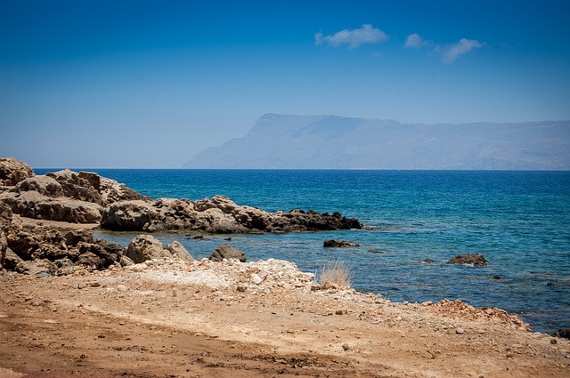Playas soñadas al viajar en velero por las islas griegas