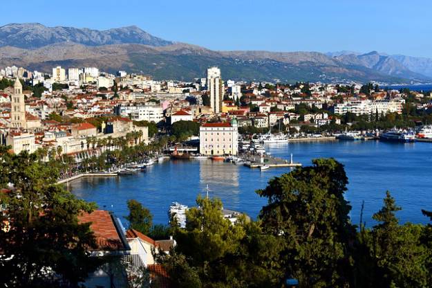 Navegar por la Costa Dálmata en Croacia, Split